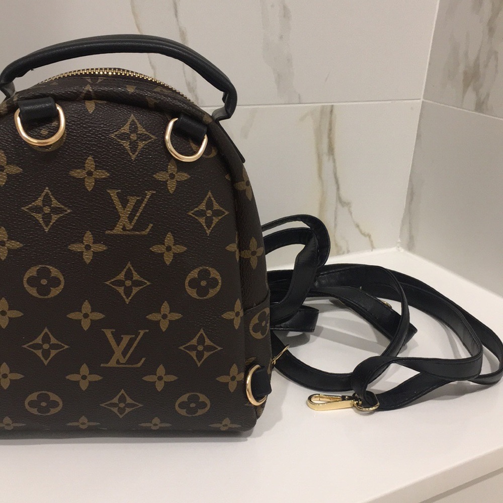 Lv  plams mini backpack - Picture 3 of 5